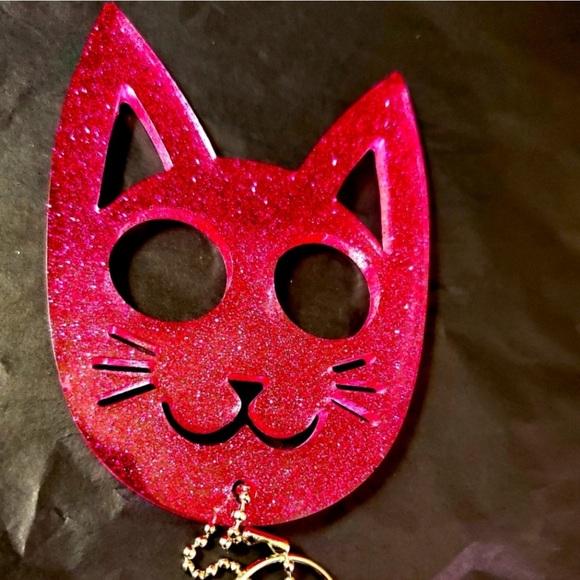 50 Piece Cat Shaped Self Defense Keychains in Multiple Colors - Picture 10 of 10